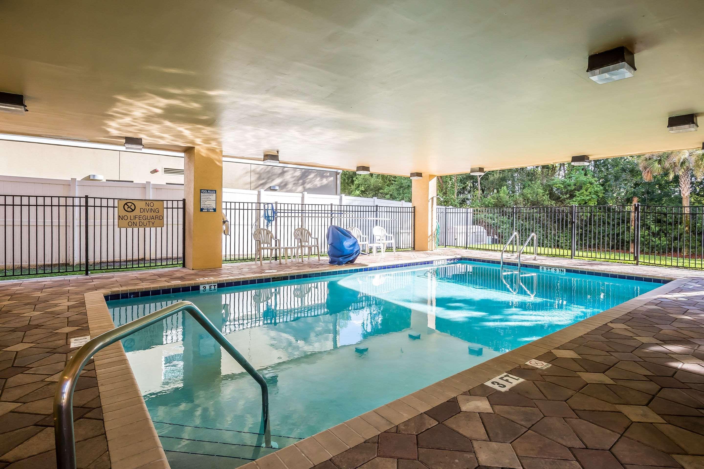 Comfort Suites West Jacksonville Exterior foto